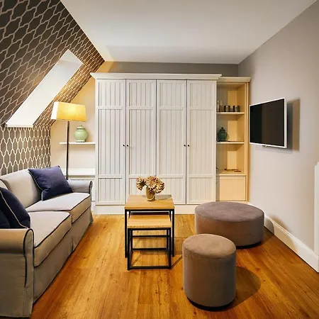 Fuchsbau Romantik & Restaurant & Fox Bar