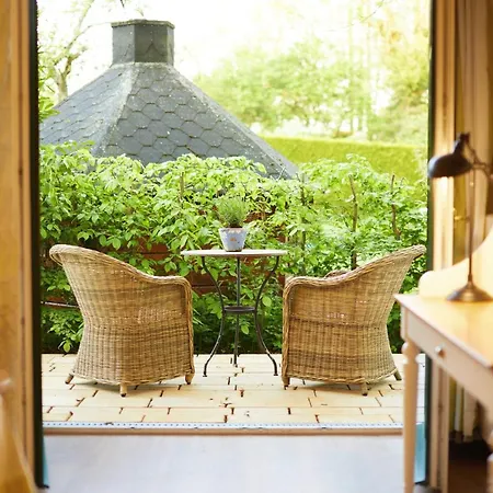 Fuchsbau Romantik & Restaurant & Fox Bar Szálloda 4*