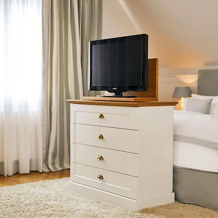 Romantik Fuchsbau 4*