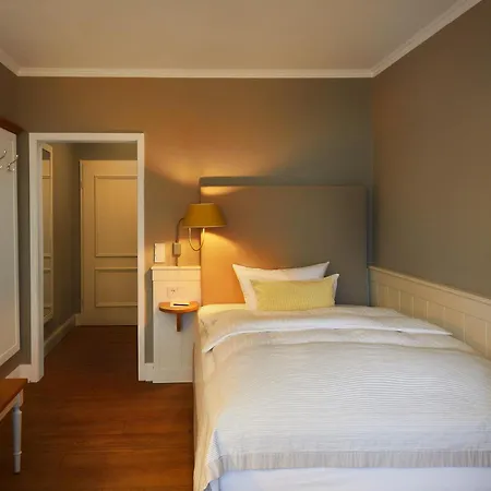 Fuchsbau Romantik & Restaurant & Fox Bar Hotell 4*