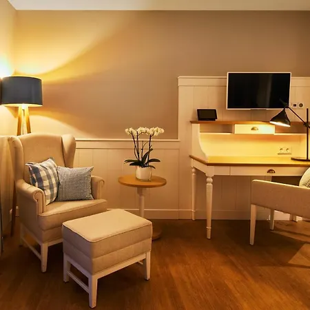 Hotell Fuchsbau Romantik & Restaurant & Fox Bar