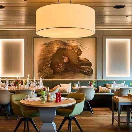 ホテル Fuchsbau Romantik & Restaurant & Fox Bar