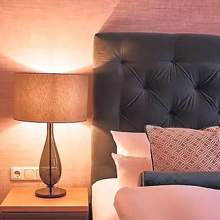 Hotell Fuchsbau Romantik & Restaurant & Fox Bar 4*