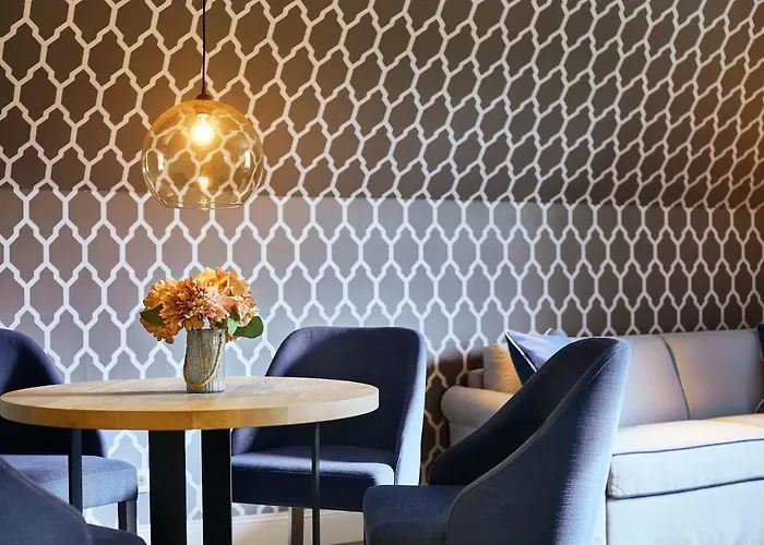 Fuchsbau Romantik & Restaurant & Fox Bar Hotel