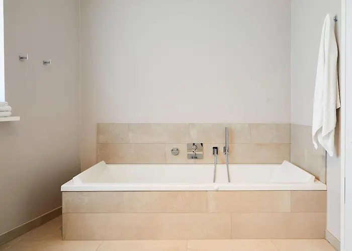 Fuchsbau Romantik & Restaurant & Fox Bar Timmendorfer Strand